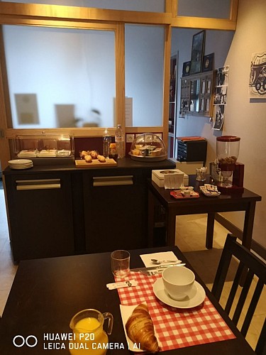 cc24e11172fe58d8cef2c57bc9980e4e82857e4f3622fe80177365a2693eedec-d4560cee61_v0_w1024xh768_rDEF