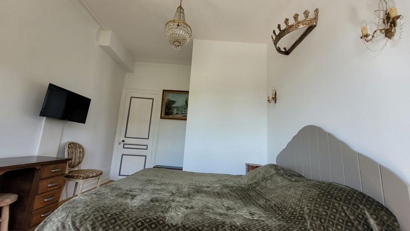 Vue d'une chambre double _ View from a double bedroom 1