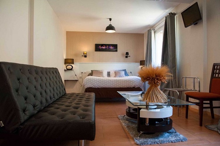 Hôtel-Restaurant Le Rive Gauche chambre double avec salon
