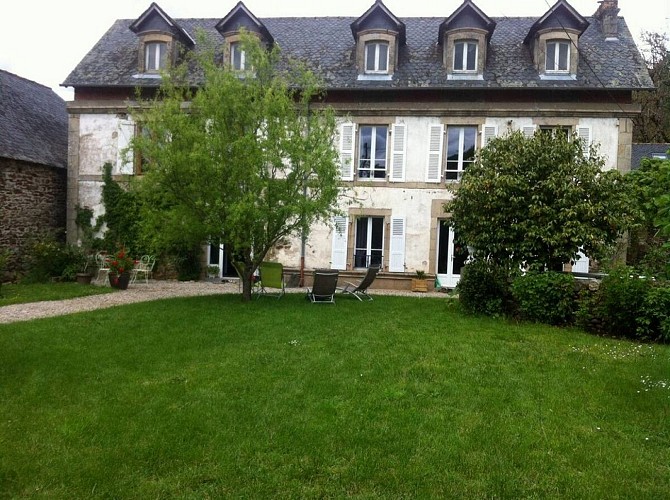 Location Argentat vallée de la Dordogne MonceauxSurDordogne_1