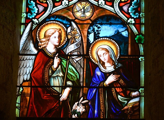 BATISCAN Photos - St Hilaire 7 Vitrail Visitation