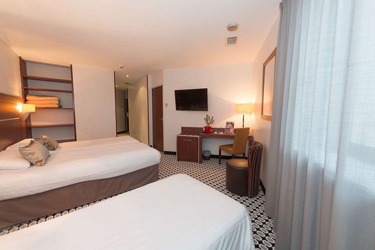 Chambre 2 lits standard