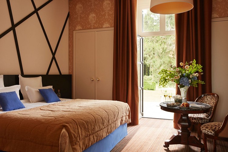 LA CHAPELLE SAINT MARTIN - NEUIL - FRANCE