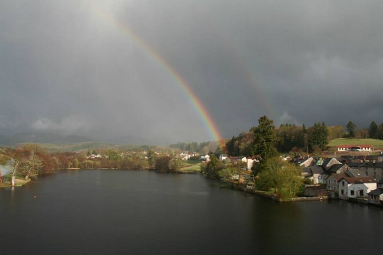Etang Peyrat le Chateau
