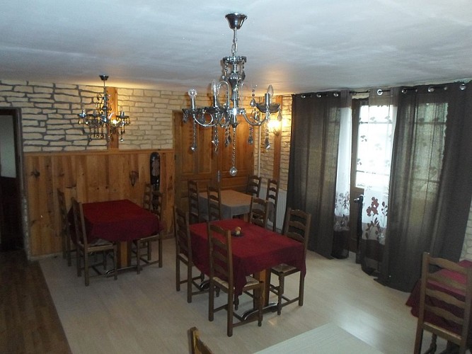 Hôtel-Restaurant Auberge Saint-Julien