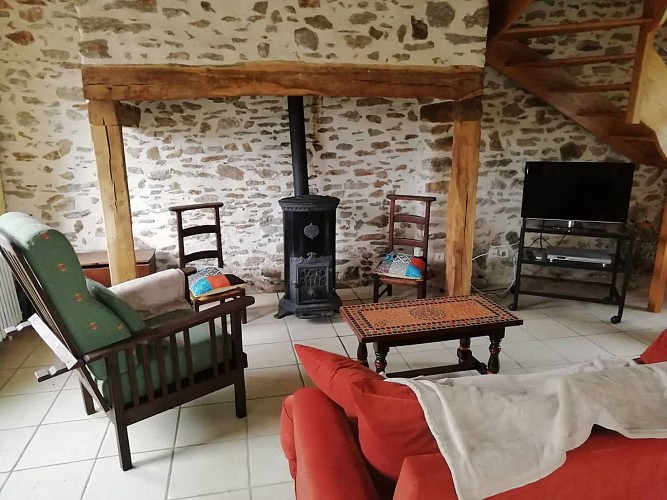 Meublé de Tourisme GÎTE DU ROCHER_1