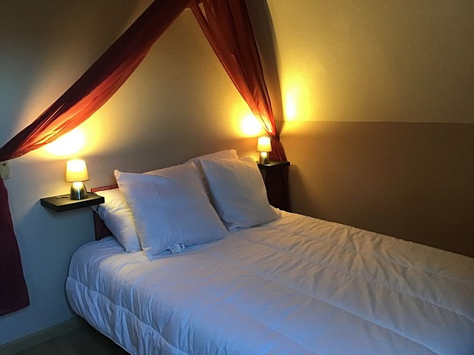 Meublé de Tourisme GÎTE DU ROCHER_5