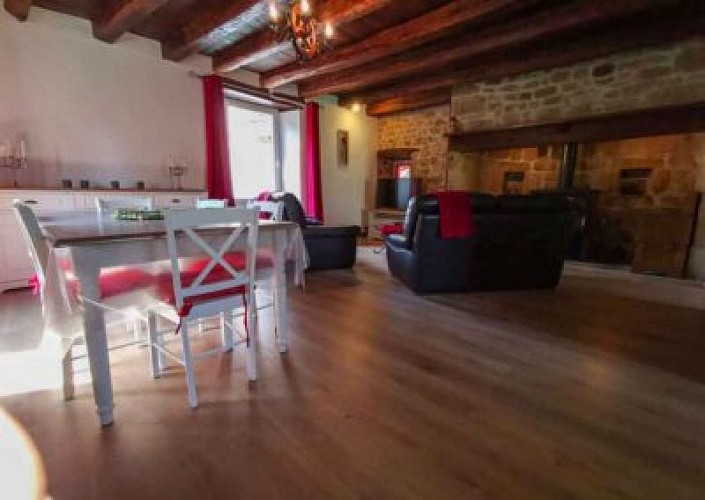 gite-les-papillons-6-400x284_9