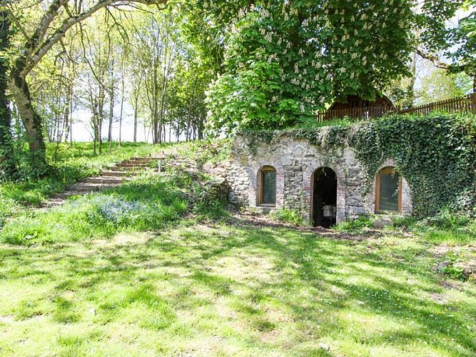 Cabane du hobbit - Domaine de la Couture