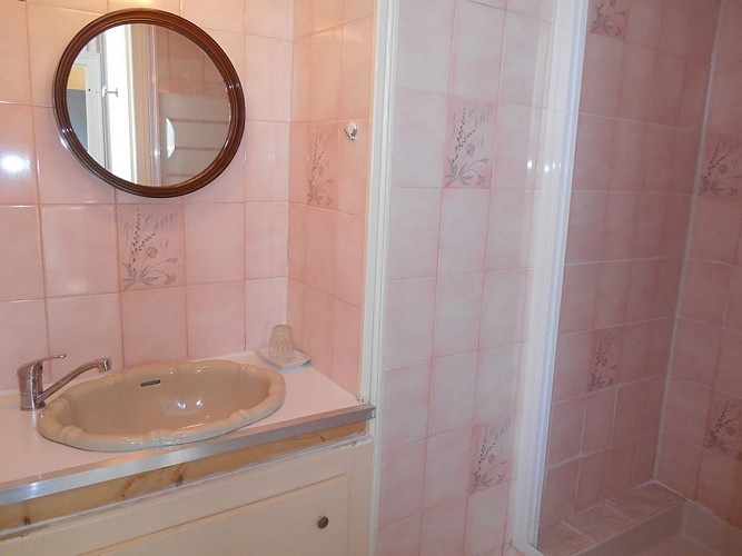 Meublé de Mme et M. LARBRE - La Lune