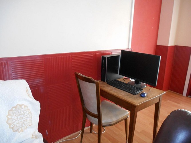 Meublé de Mme et M. LARBRE - Le Soleil