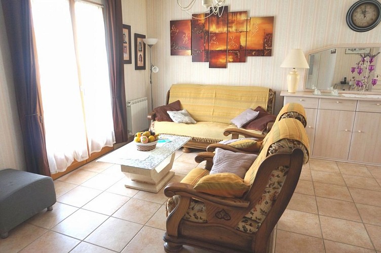 Location "au grès des sources"_3