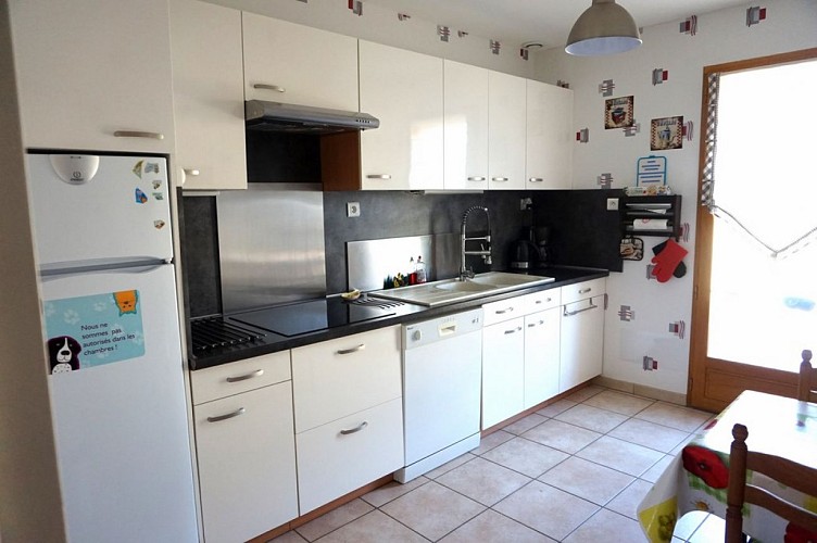 Location "au grès des sources"_7