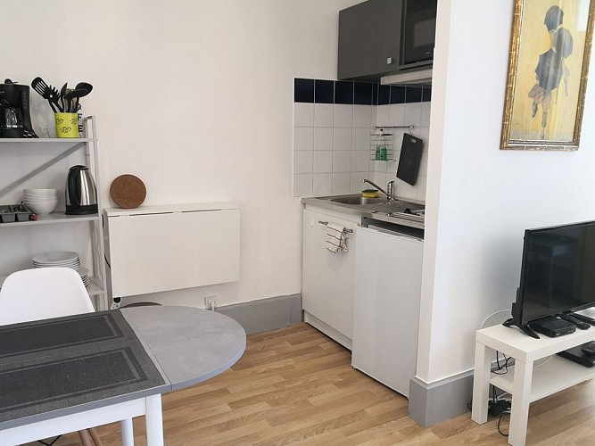 Meublé de Marine Biguerd - Chambon - Studio 6 - 2ème étage_4