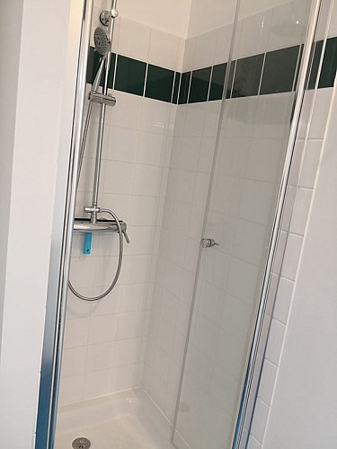 Meublé de Marine Biguerd - Boussac- Studio 4 - 2ème - étage