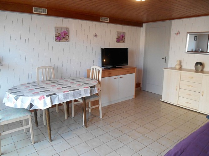 Meublé de Mme Aucouturier Jacqueline_2