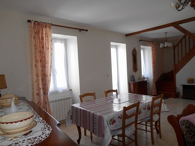 Location Mme Paulette MARTIN