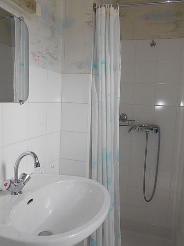 Location Mme Paulette MARTIN