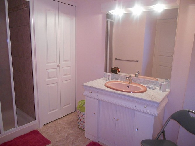 Meublé de Mme Houlbreque Claudine le sabotier