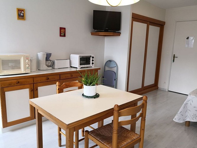 Location de Eric ASSISE - Studio 3