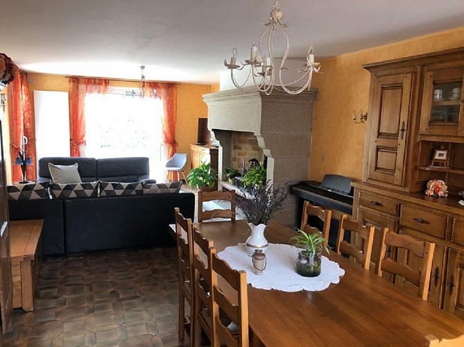 Salle a manger tourime_limousin_diapo_750