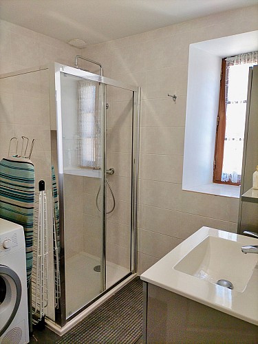 douche rez-de-chaussée