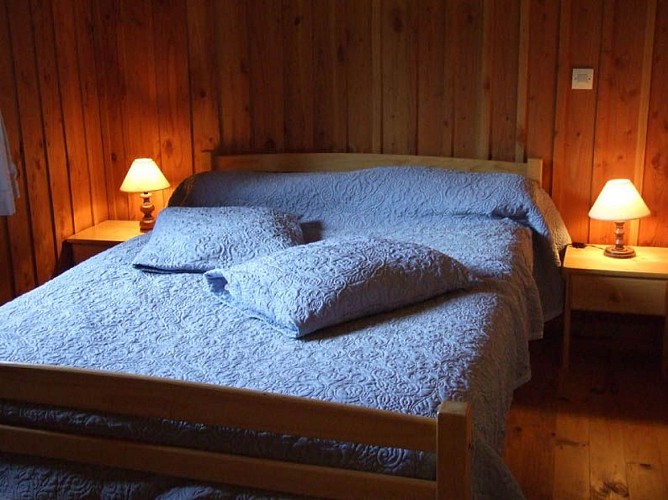 Location de Philippe MEYNIE (mirabelle)