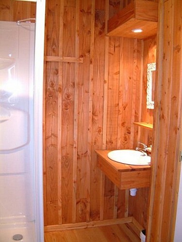 Location de Philippe MEYNIE (cerise)