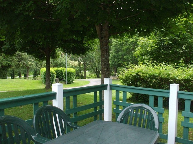 Camping la Baignade - La Celle Dunoise - Chalet 1