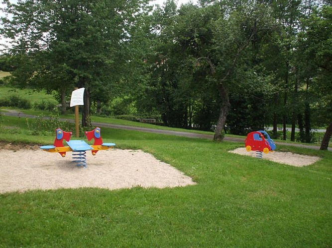 Camping la Baignade - La Celle Dunoise - Chalet 3