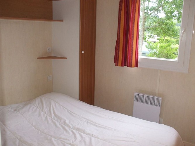 Camping la Baignade - La Celle Dunoise - Chalet 3_3