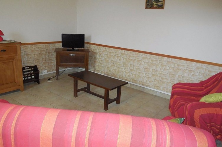 Location de Jean BRUJAS