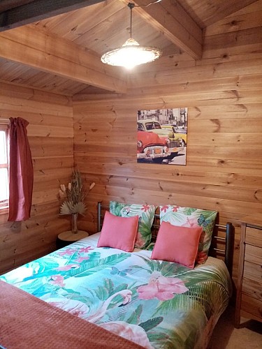 camping-la-perle-creuse-chalet Florida-6personnes-chambre double