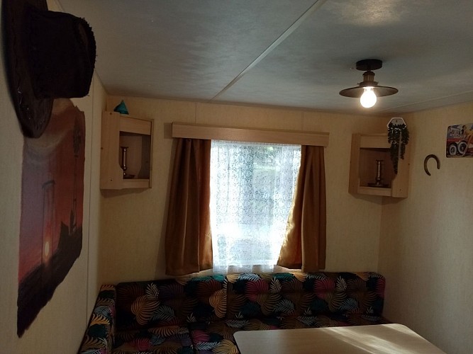 camping-la-perle-creuse-MH-4personnes-Texas-pièce de vie