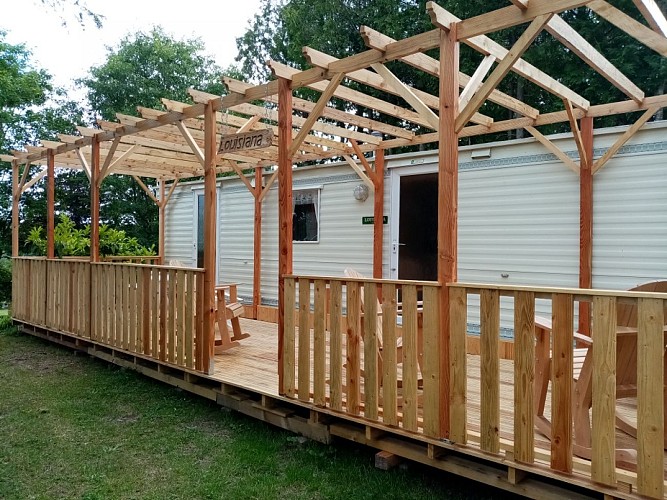 camping-la-perle-creuse-MH 4 personnes-Louisiane-extérieur