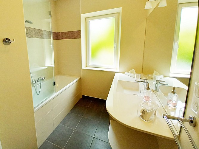 Les Granges 06 ©Jacques &amp; Brigitte BORY