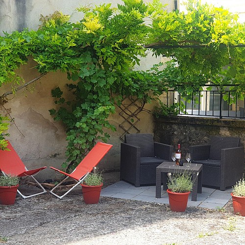 La Boetie à Sarlat avec parking et terrasse