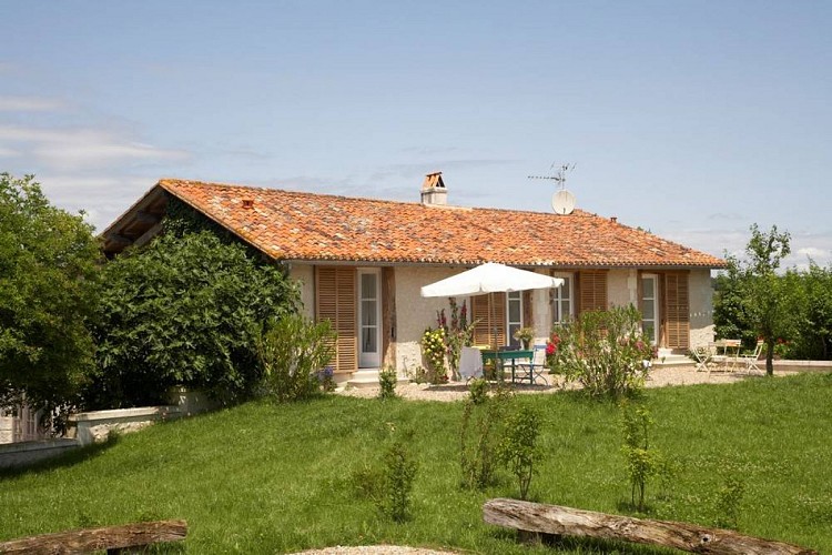 La Grange lusignac extérieur