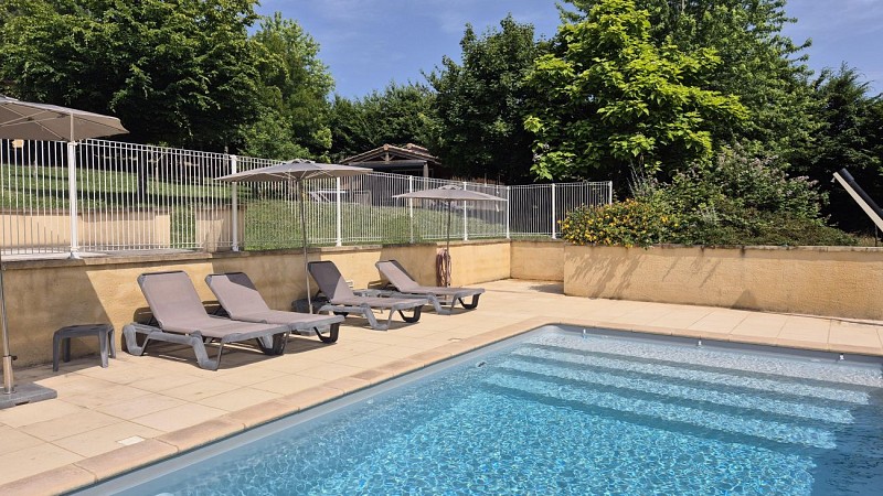 Cabane sur pilotis Ouetou, spa, proche de Sarlat