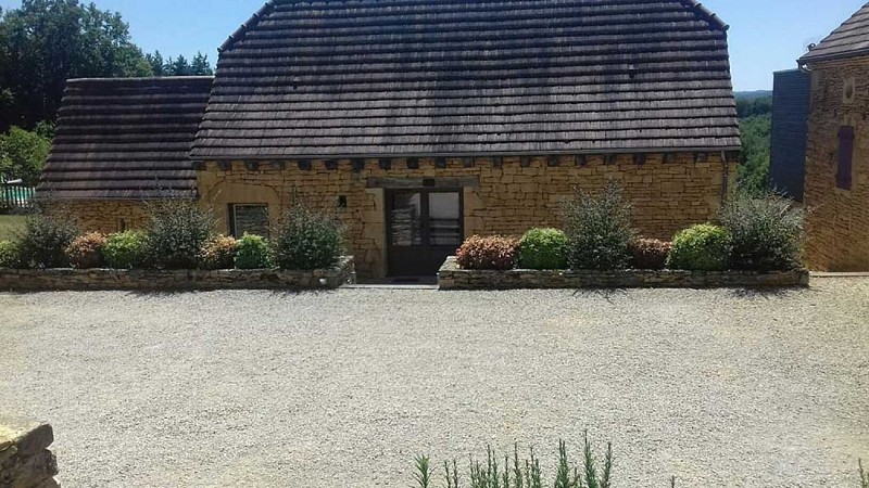 Gite périgourdin avec piscine privative