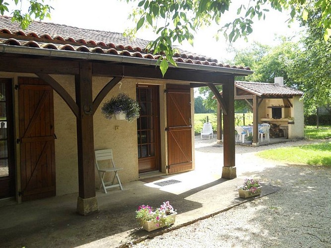 Meublé (Mazeau) - Douchapt (5)