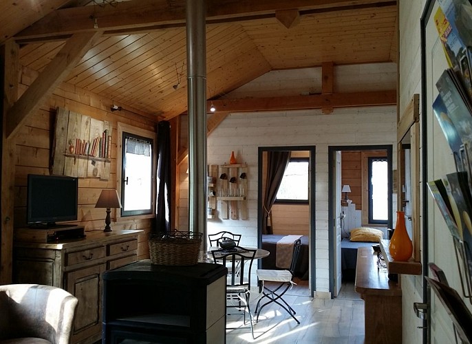 RETOUCHES-BOUTON-3 (1)