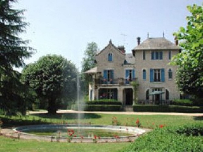 Le pavillon de St Agnan (Le château)