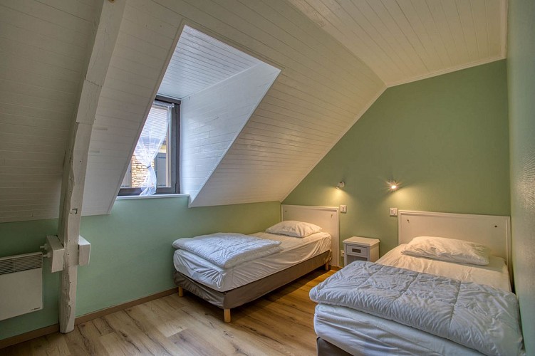 9-Dorine-ch3-2lits90