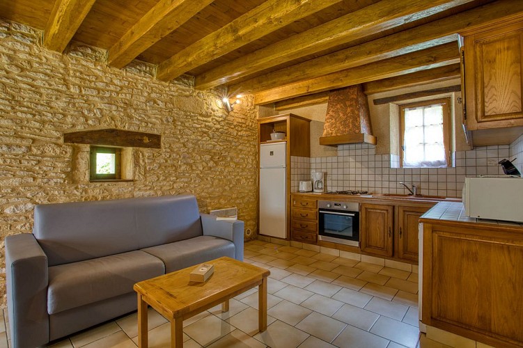 3-Dorine-salon-cuisine