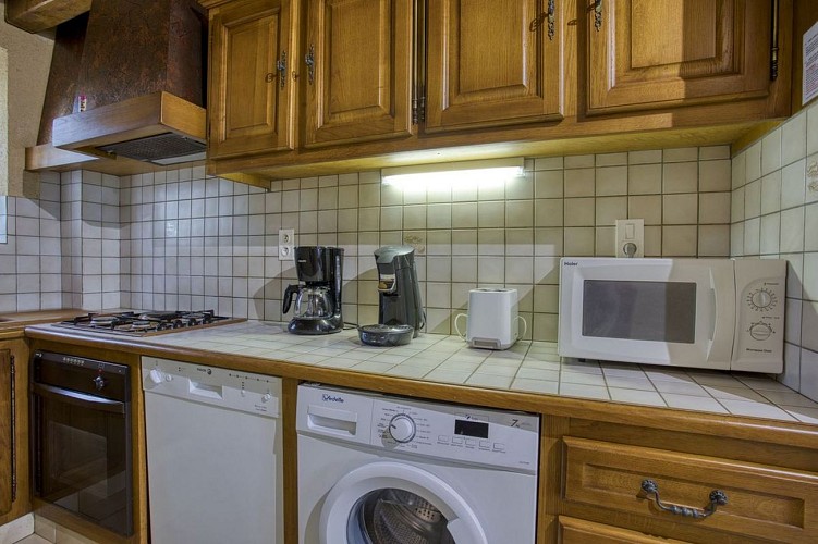 Corine5_cuisine - Village de gîtes Combas