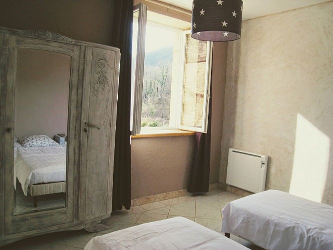 La Grenouille Qui Siffle - Le Famille