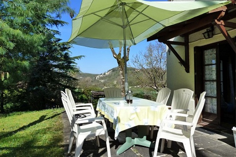 Le Noyer Borrèze,  terrasse redim