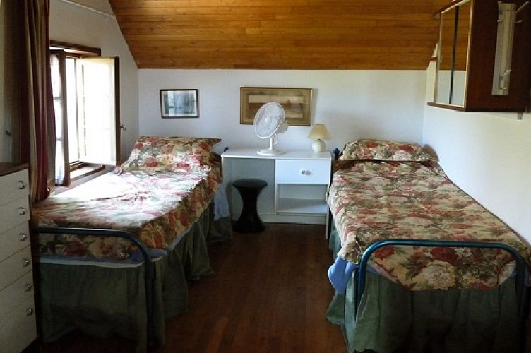 Le Noyer Borrèze, chambre lit simple redim