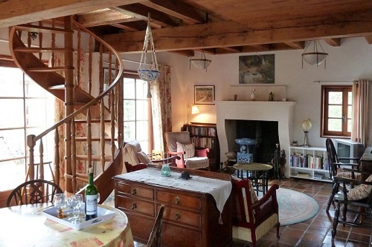 Le Noyer Borrèze, salon redim